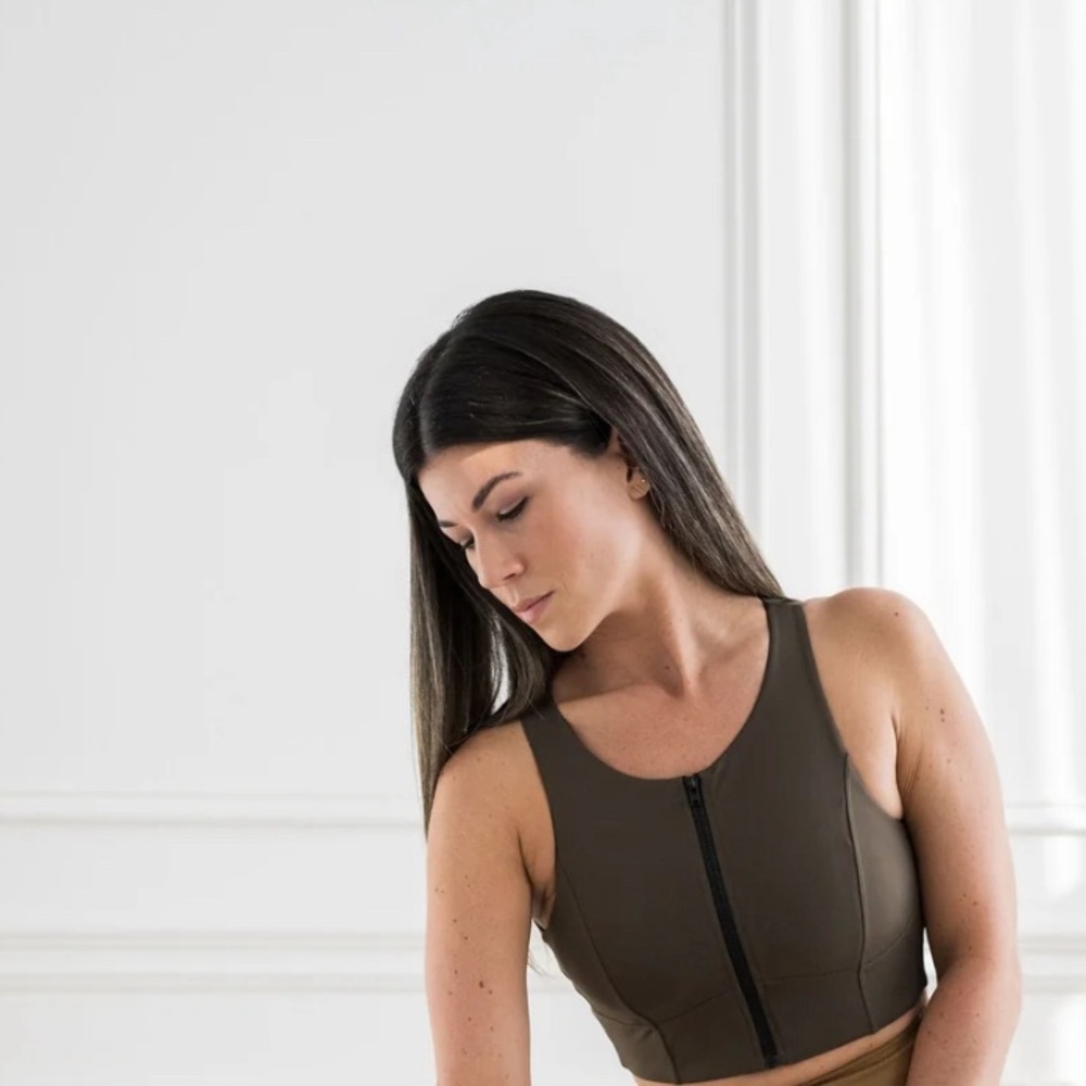 Mikenia Activewear Verde Set